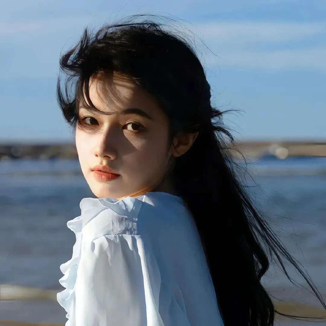 白衣校花与大长腿2